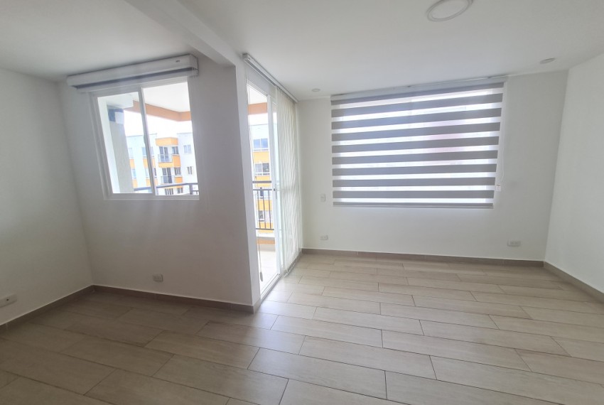 2712202383_3_1759852696