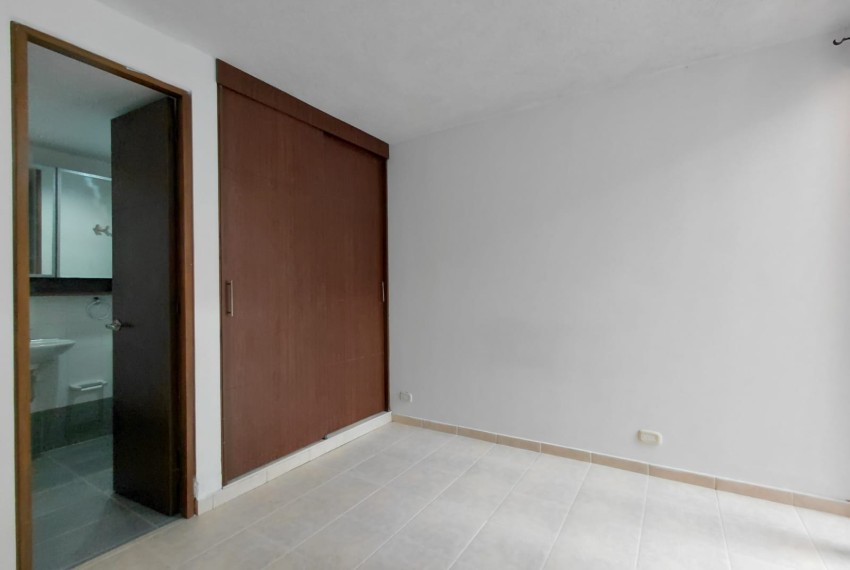 WhatsApp Image 2026-04-07 at 10.35.04 AM